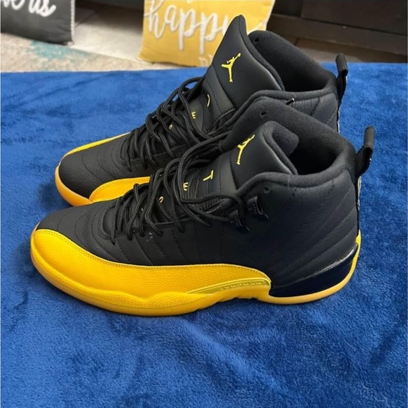 Air Jordan Barely used in outstanding condition - Picture 2 of 6